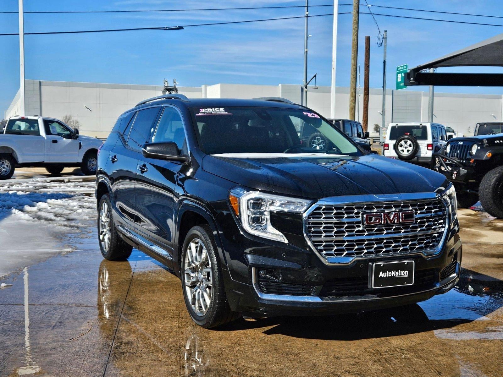 2023 GMC Terrain Denali
