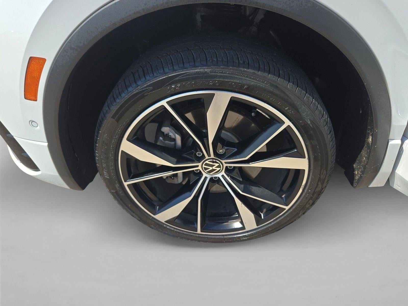 2022 Volkswagen Tiguan SEL R-Line