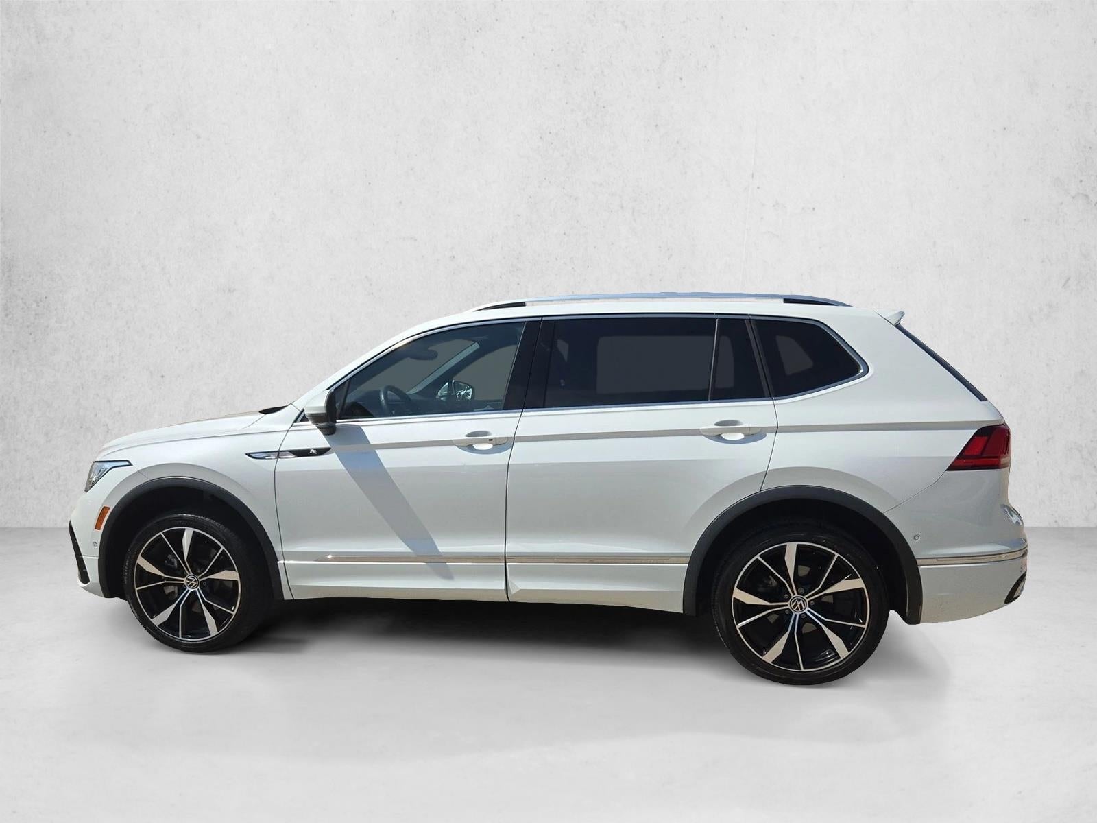 2022 Volkswagen Tiguan SEL R-Line