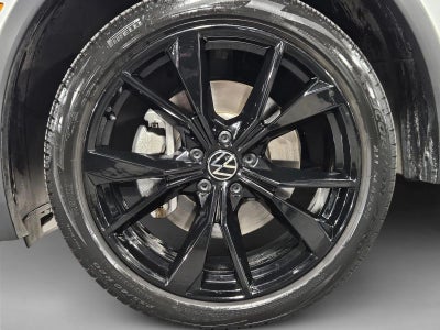 2024 Volkswagen Tiguan 2.0T SEL R-Line