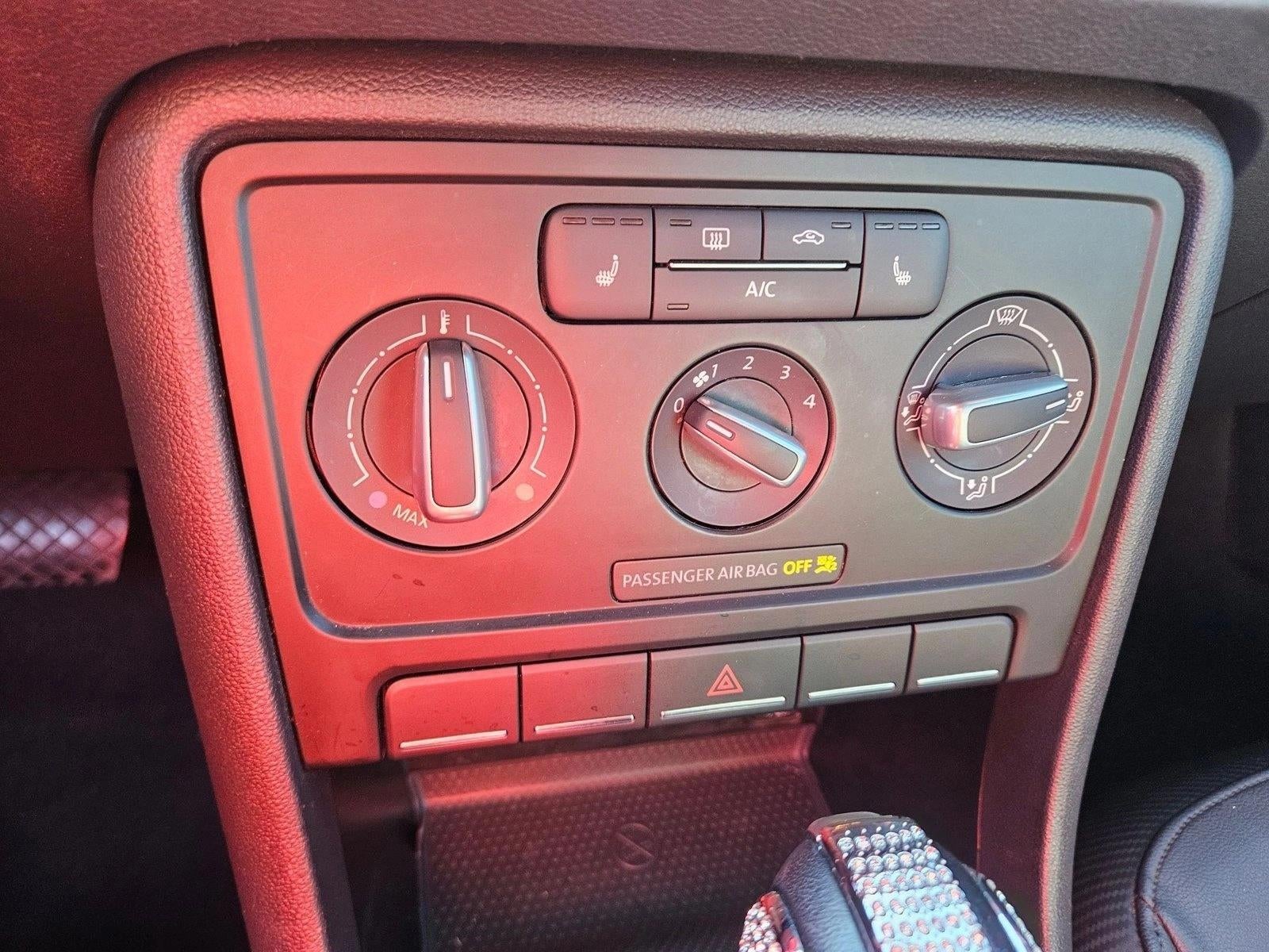 2015 Volkswagen Beetle Convertible 1.8T