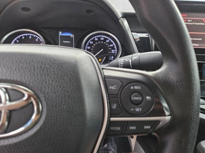 2022 Toyota Camry LE