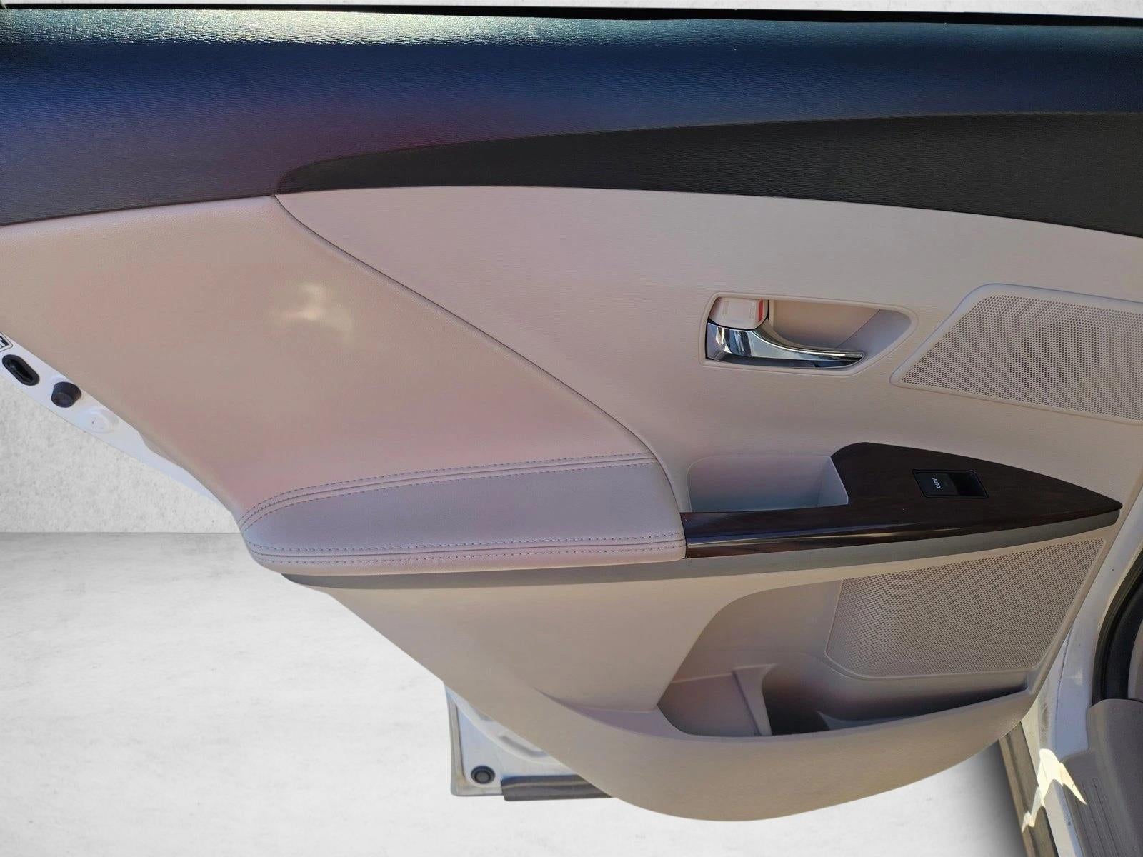 2013 Toyota Venza LE