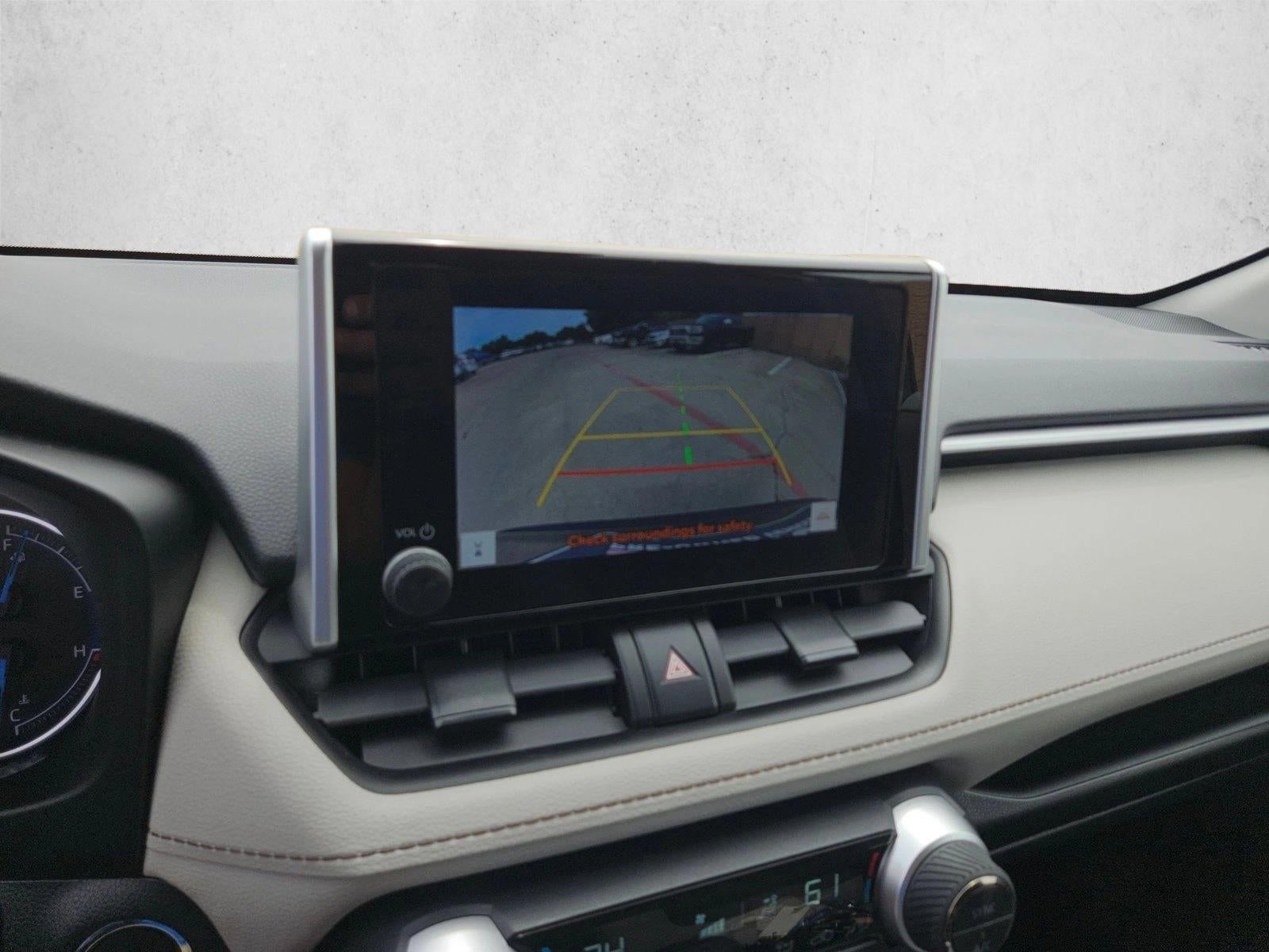 2023 Toyota RAV4 XLE - Photo 20