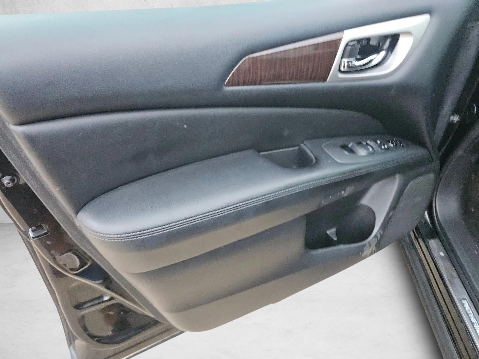 2014 Nissan Pathfinder SL