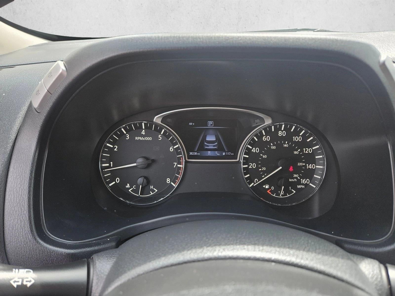 2020 Nissan Pathfinder SV