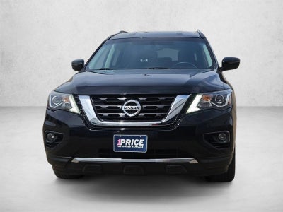 2020 Nissan Pathfinder SV