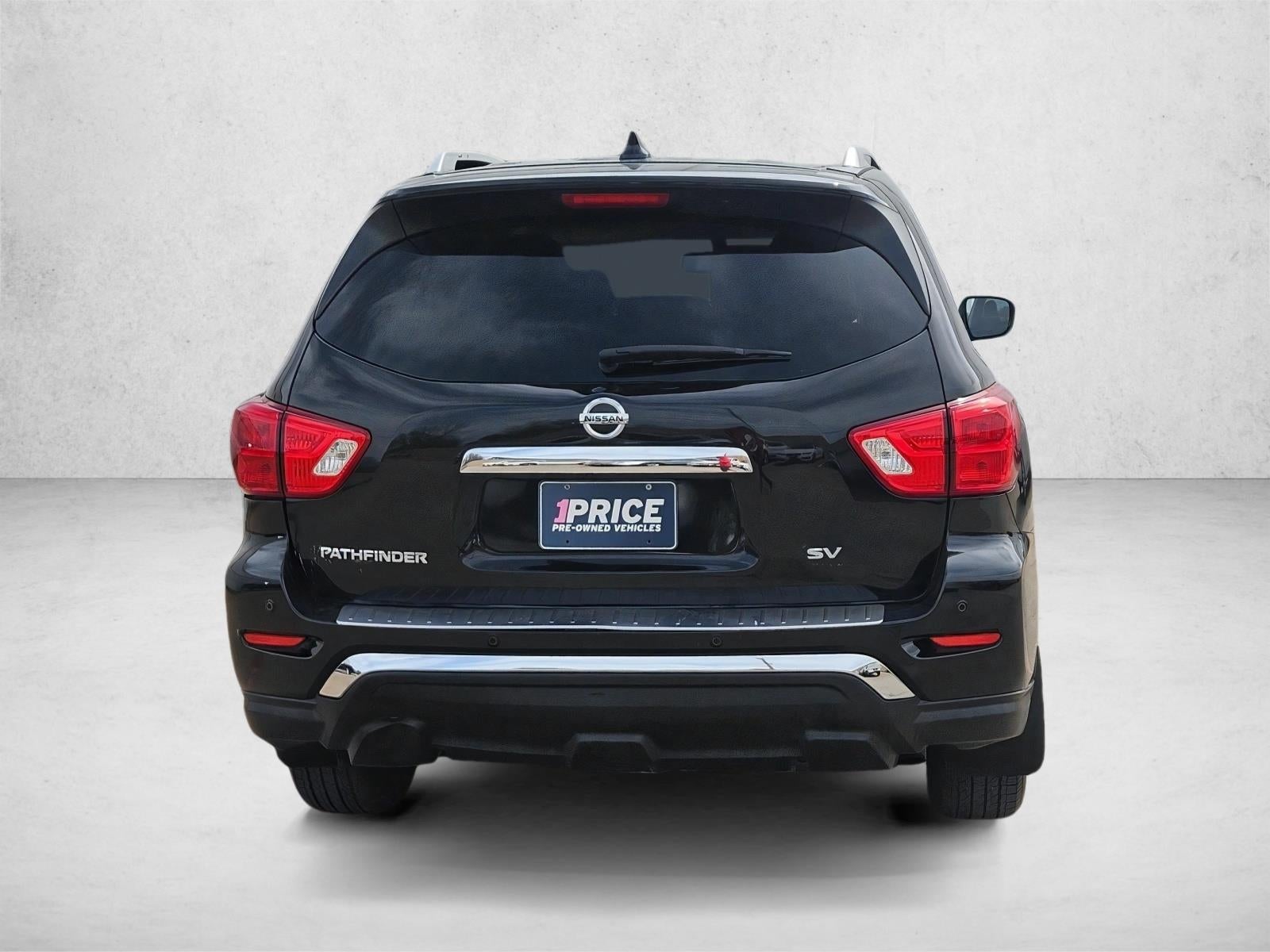 2020 Nissan Pathfinder SV