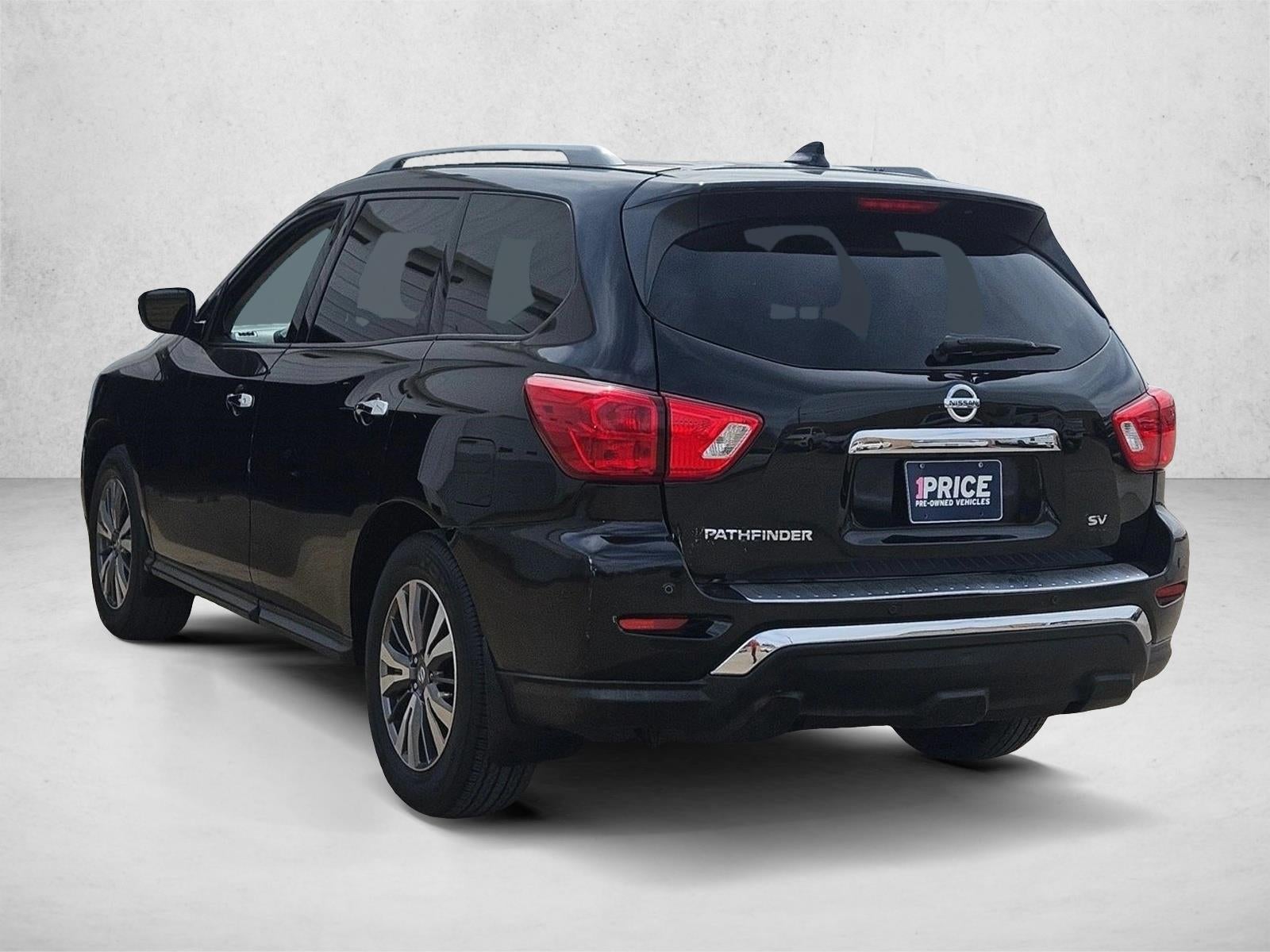 2020 Nissan Pathfinder SV