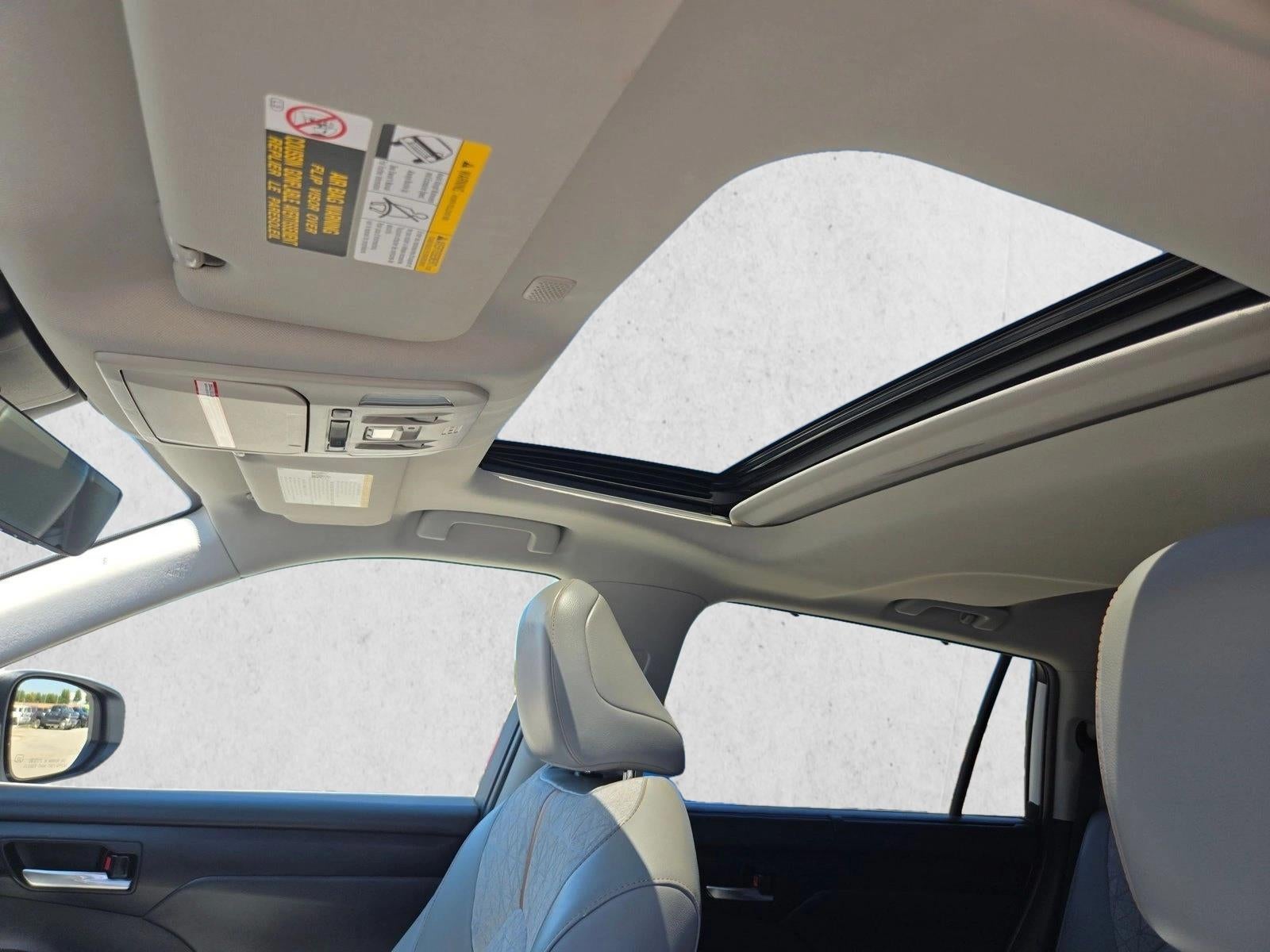 2022 Toyota Highlander Hybrid XLE Bronze Edition