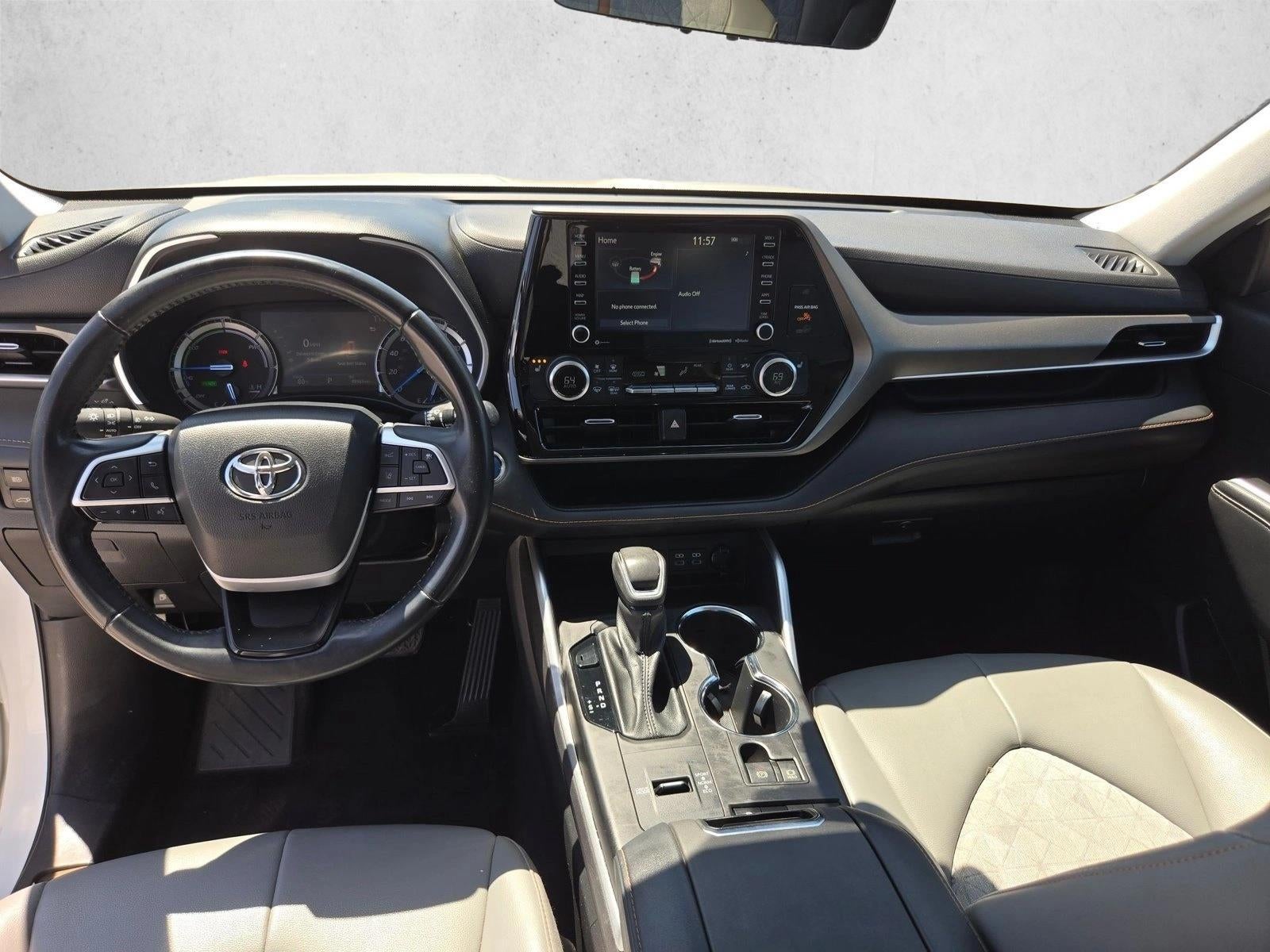 2022 Toyota Highlander Hybrid XLE Bronze Edition
