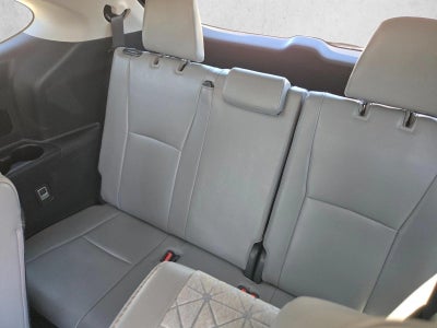 2022 Toyota Highlander Hybrid XLE Bronze Edition