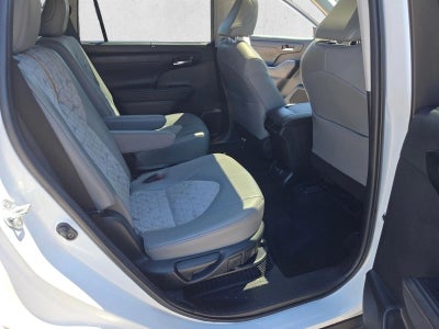 2022 Toyota Highlander Hybrid XLE Bronze Edition