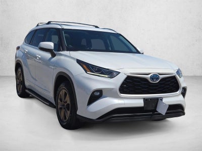 2022 Toyota Highlander Hybrid XLE Bronze Edition