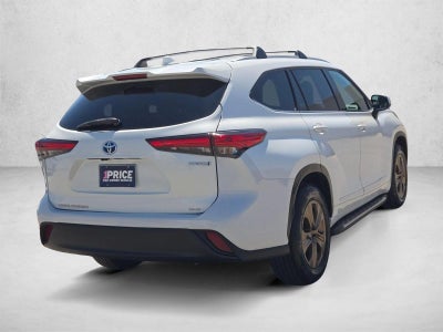 2022 Toyota Highlander Hybrid XLE Bronze Edition