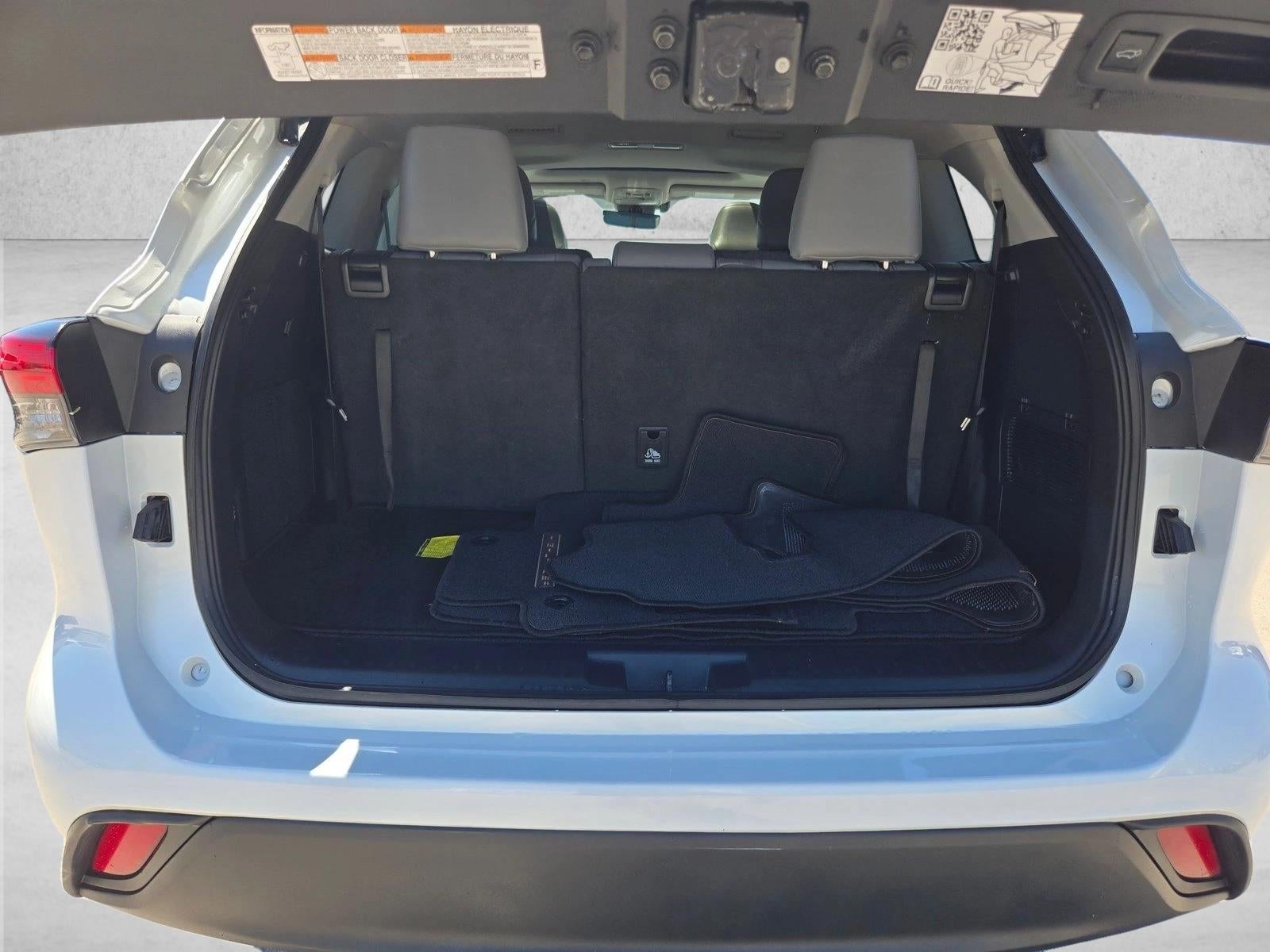 2022 Toyota Highlander Hybrid XLE Bronze Edition