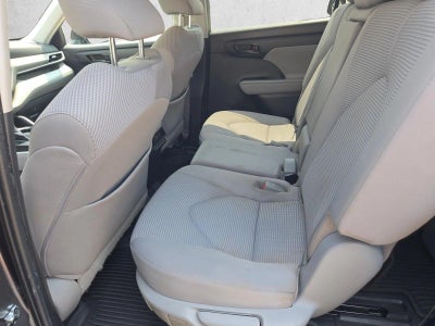2022 Toyota Highlander L