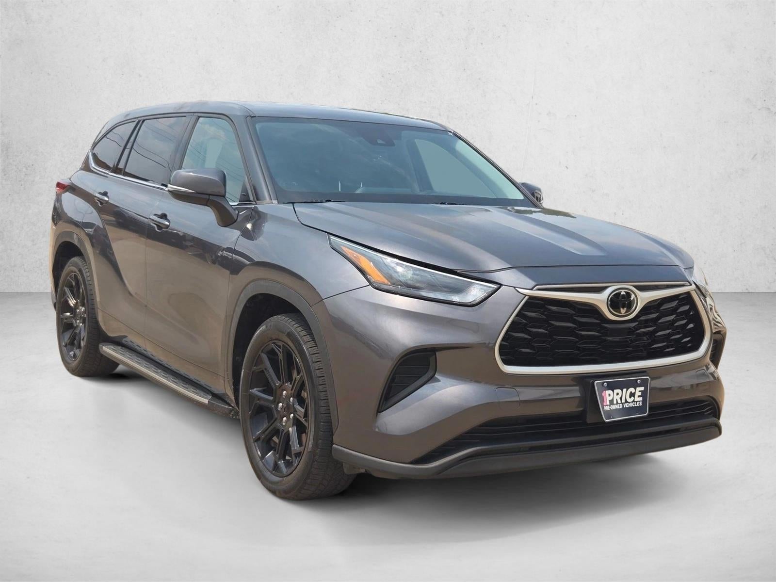 2022 Toyota Highlander L