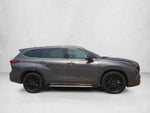 2022 Toyota Highlander L