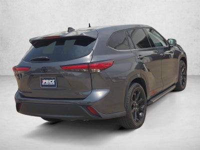 2022 Toyota Highlander L