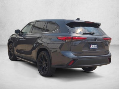 2022 Toyota Highlander L