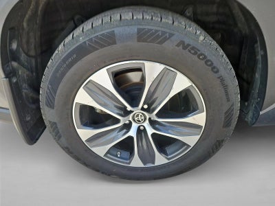 2024 Toyota Highlander Hybrid XLE