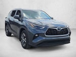 2024 Toyota Highlander Hybrid XLE