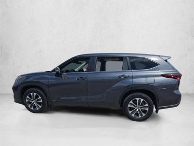 2024 Toyota Highlander Hybrid XLE