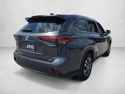 2024 Toyota Highlander Hybrid XLE