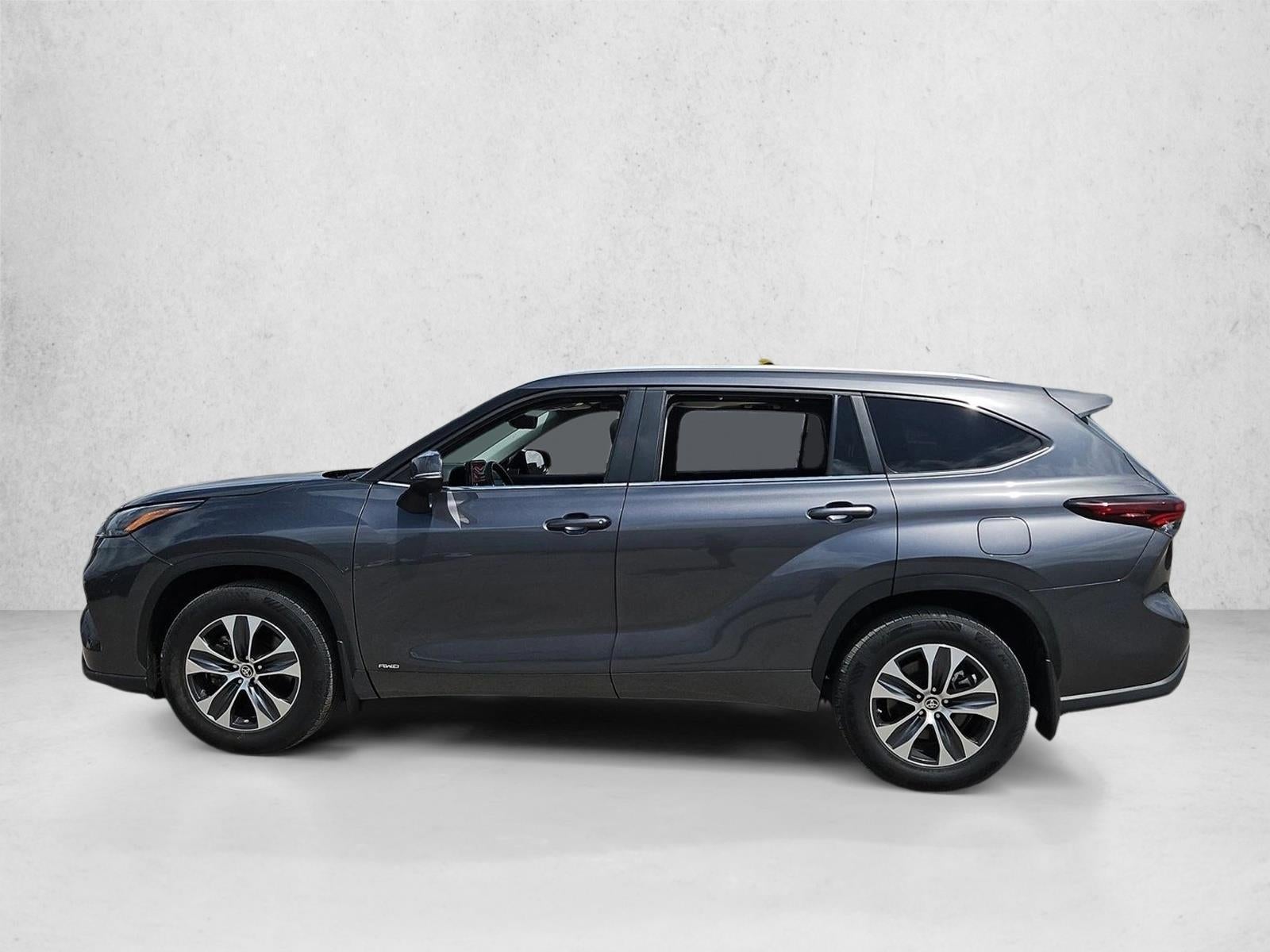 2024 Toyota Highlander Hybrid XLE