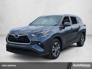 2024 Toyota Highlander Hybrid XLE