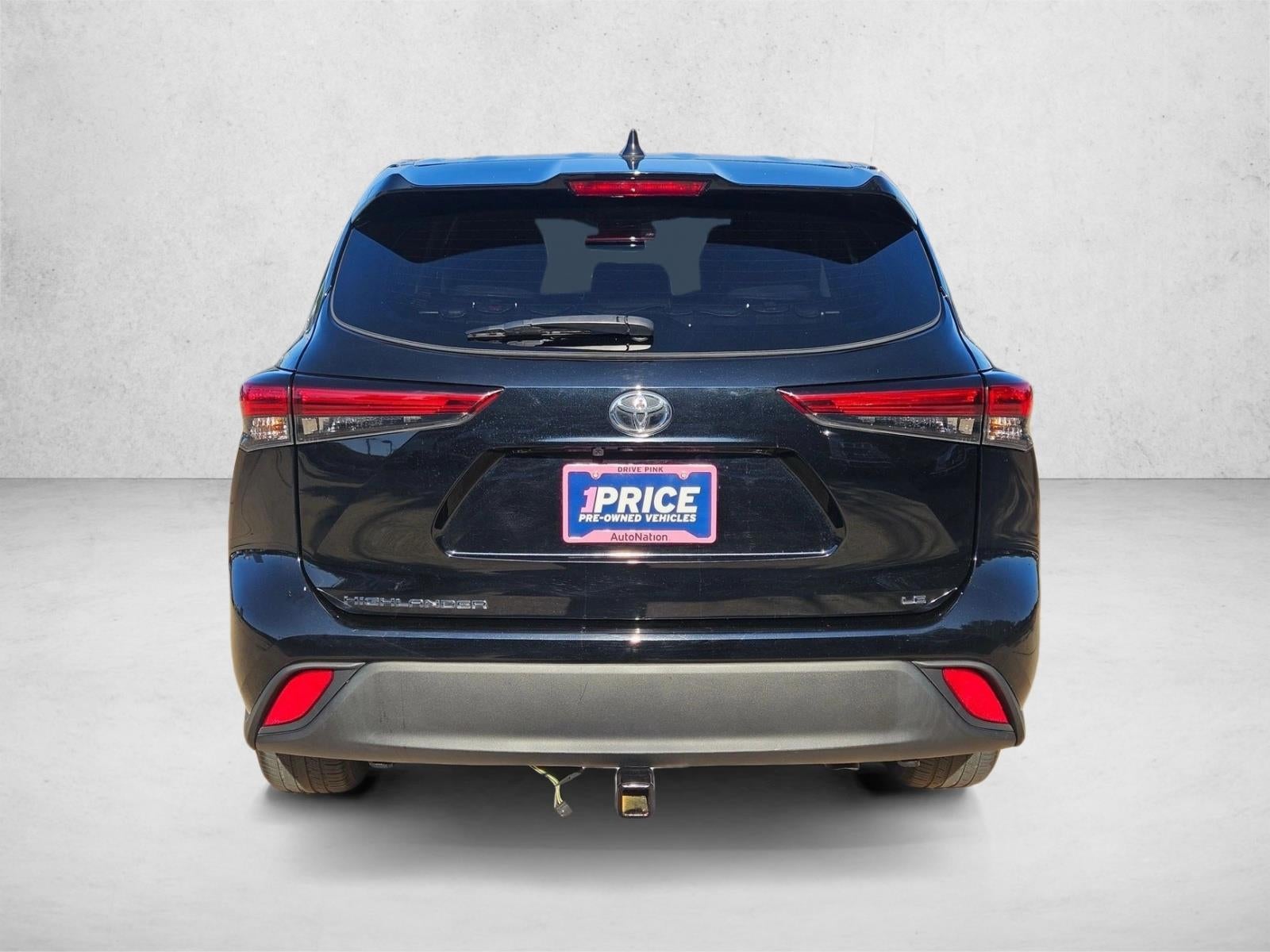 2023 Toyota Highlander LE