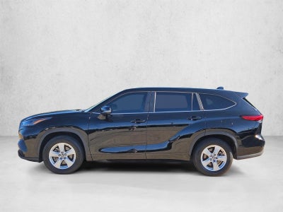 2023 Toyota Highlander LE