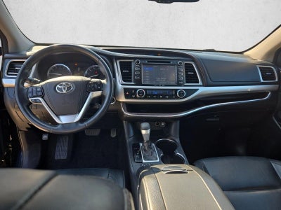 2016 Toyota Highlander XLE V6