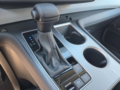 2025 Toyota Sienna LE