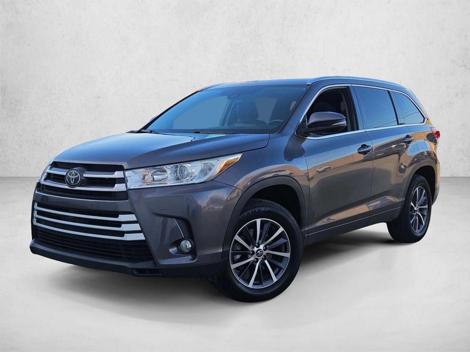 2018 Toyota Highlander SE