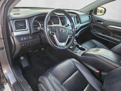2018 Toyota Highlander SE