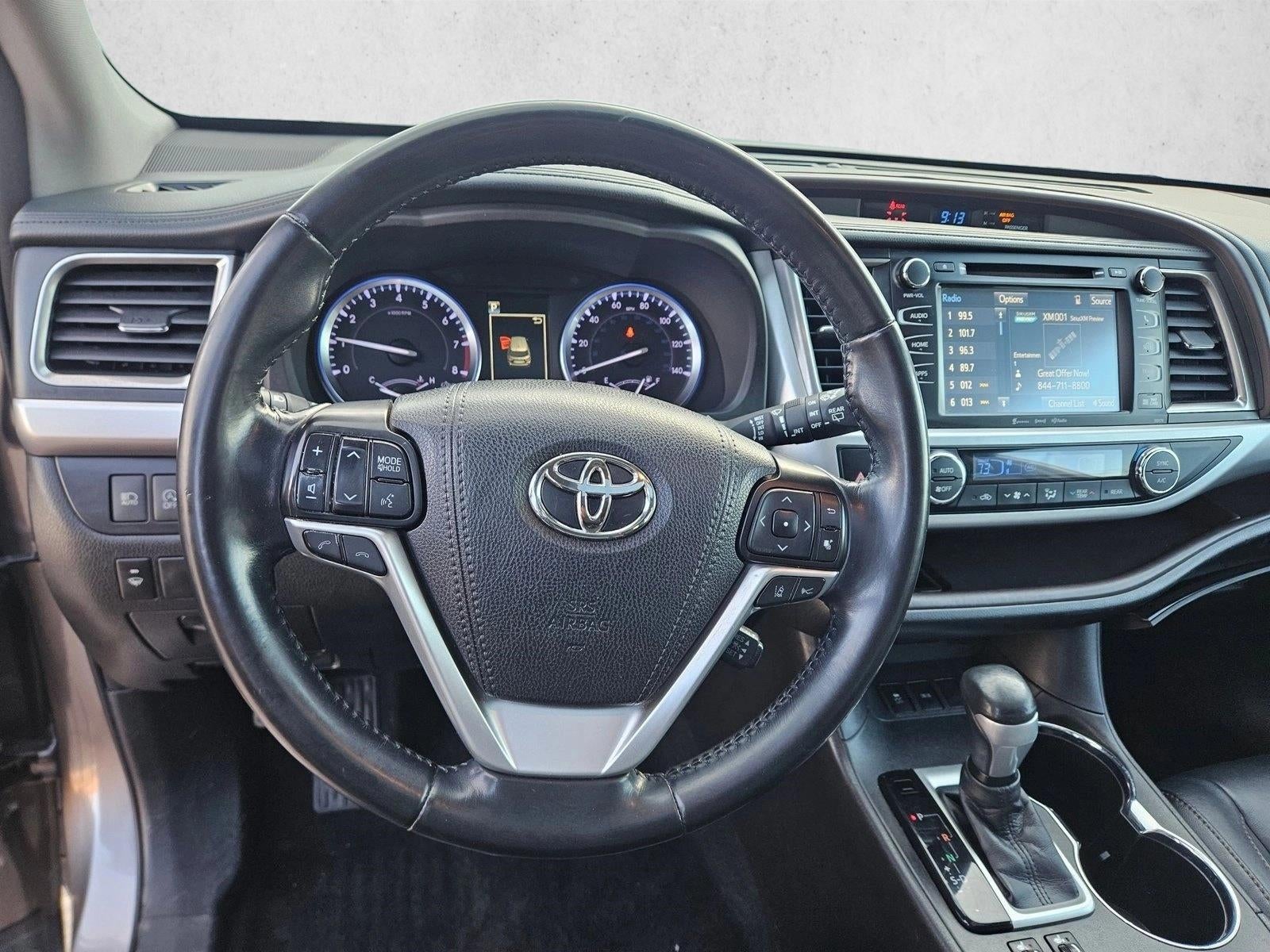 2018 Toyota Highlander SE