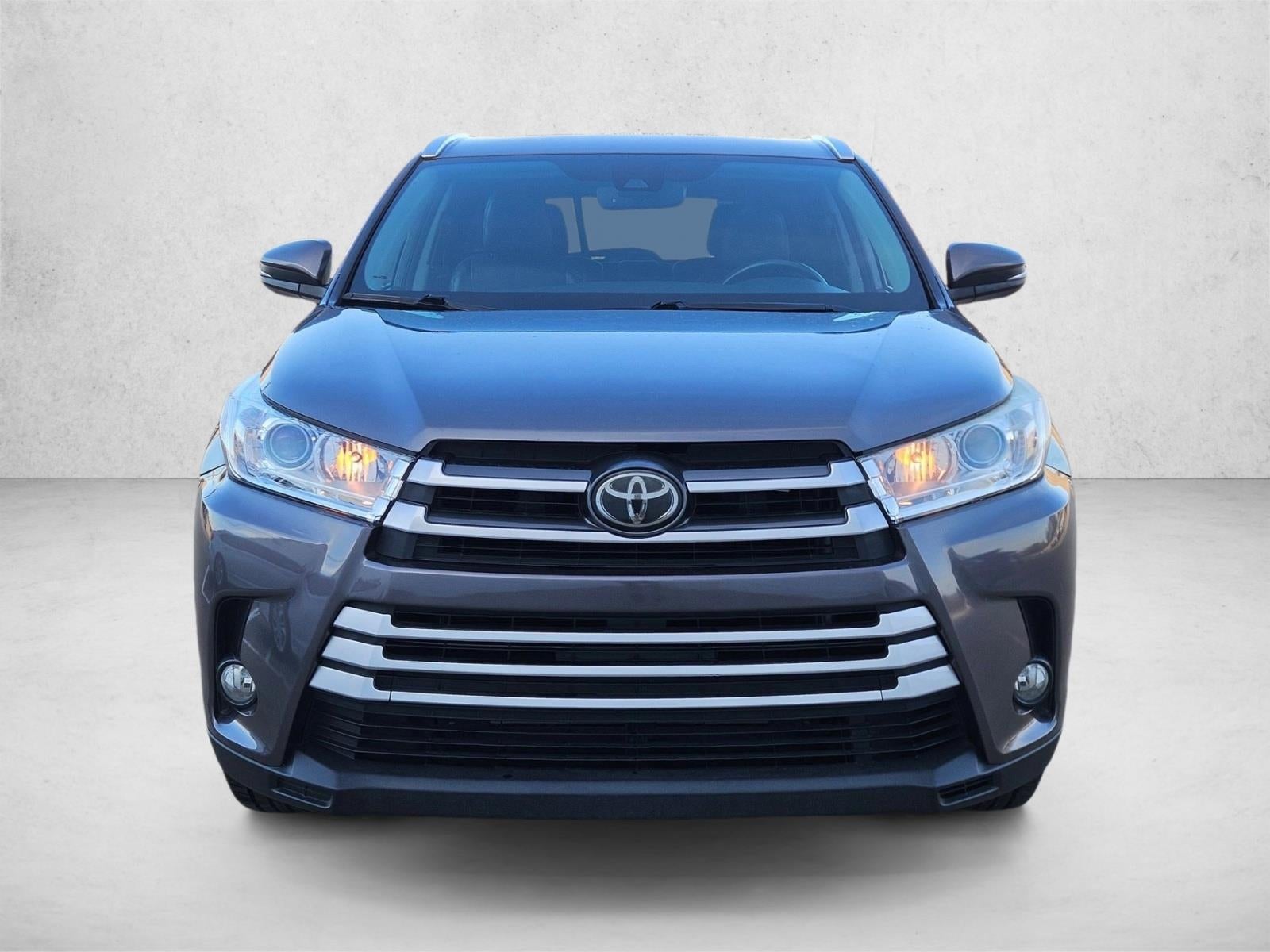 2018 Toyota Highlander SE
