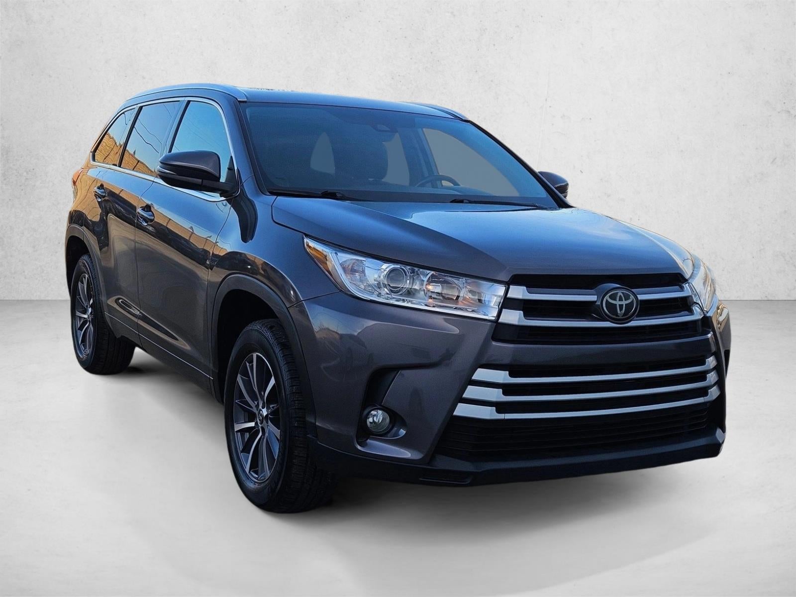 2018 Toyota Highlander SE