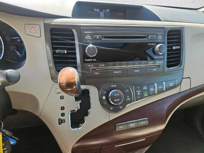 2014 Toyota Sienna XLE