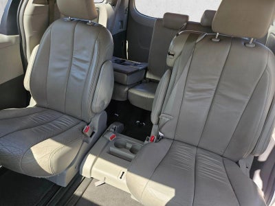 2014 Toyota Sienna XLE