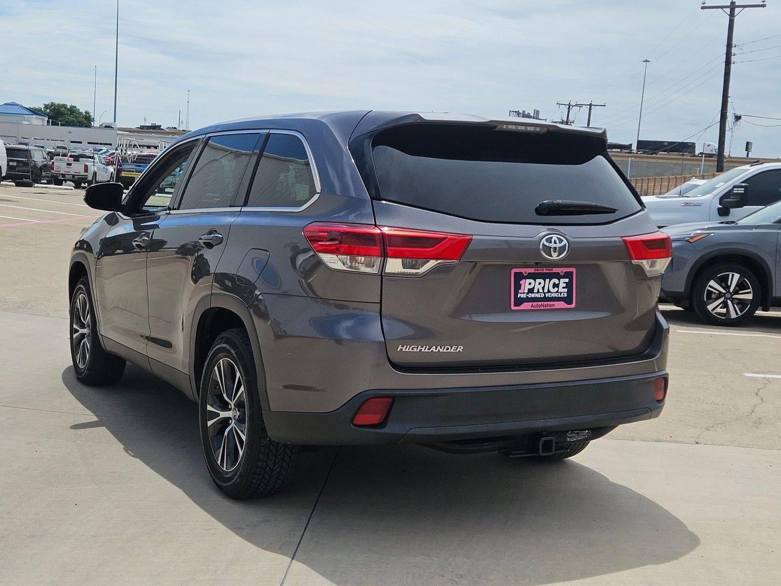 2019 Toyota Highlander LE