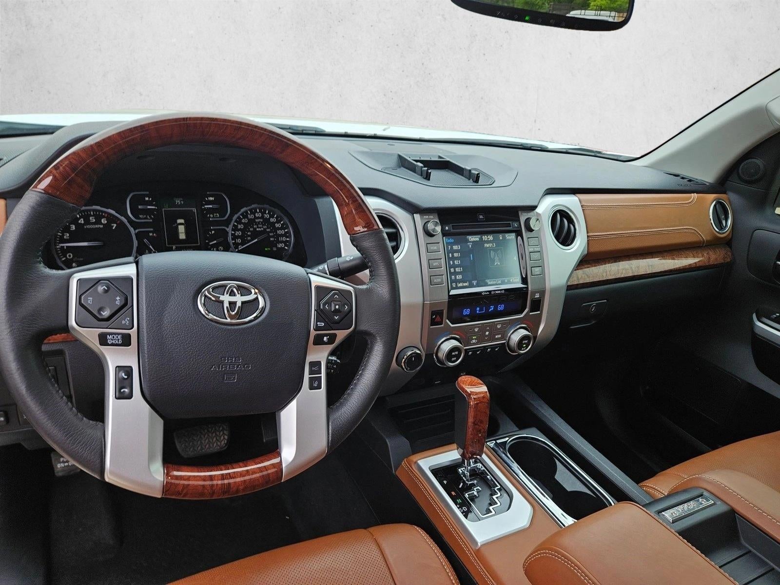 2018 Toyota Tundra 4WD SR5