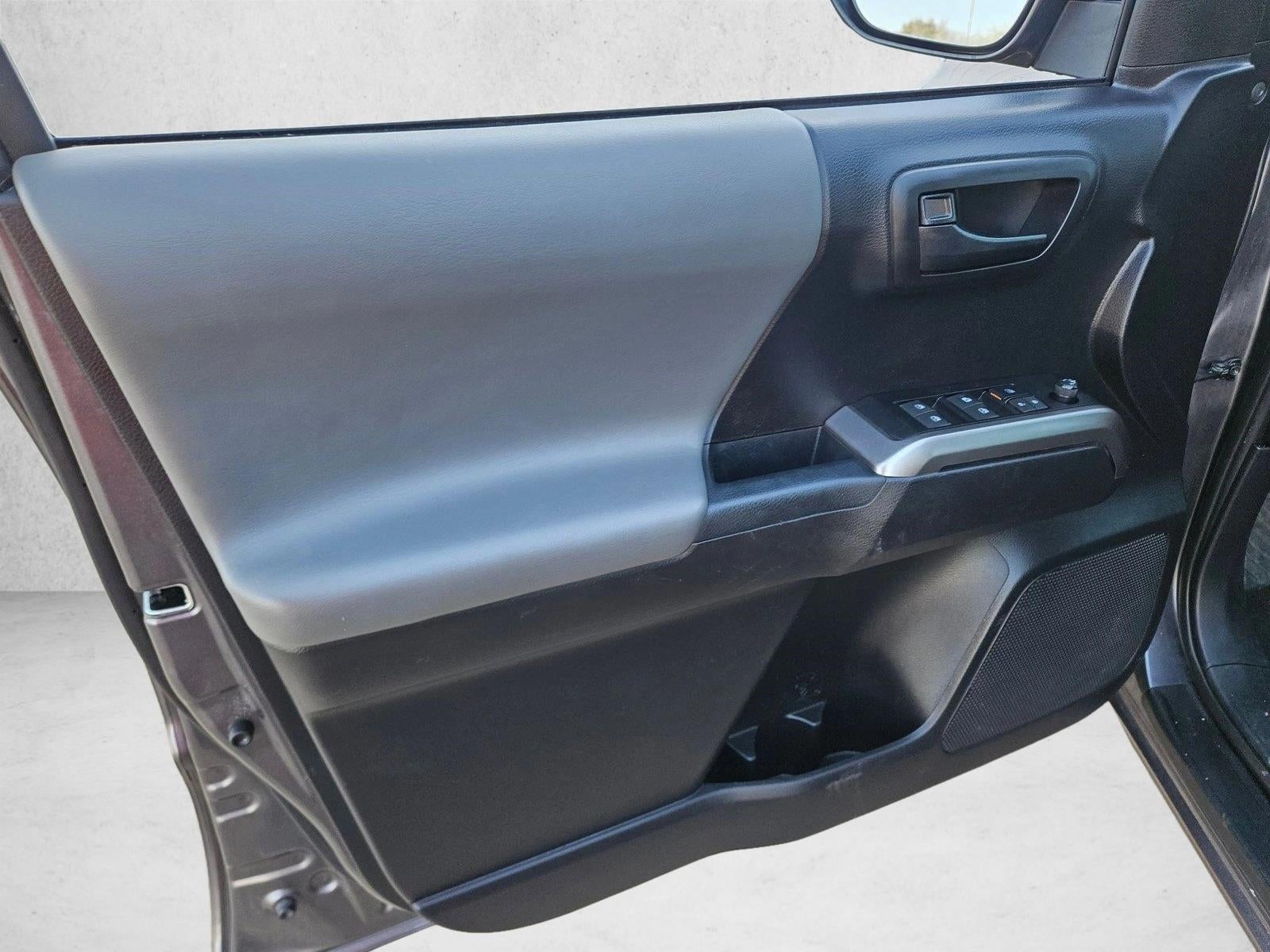 2021 Toyota Tacoma 4WD SR5