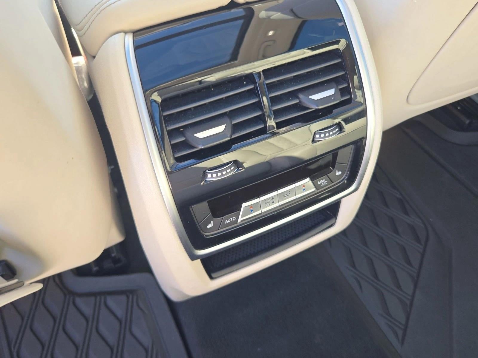2020 BMW X7 xDrive50i