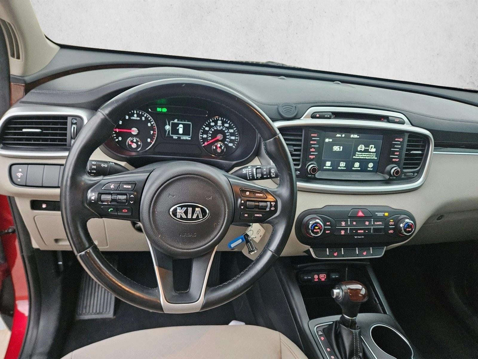 2018 Kia Sorento LX