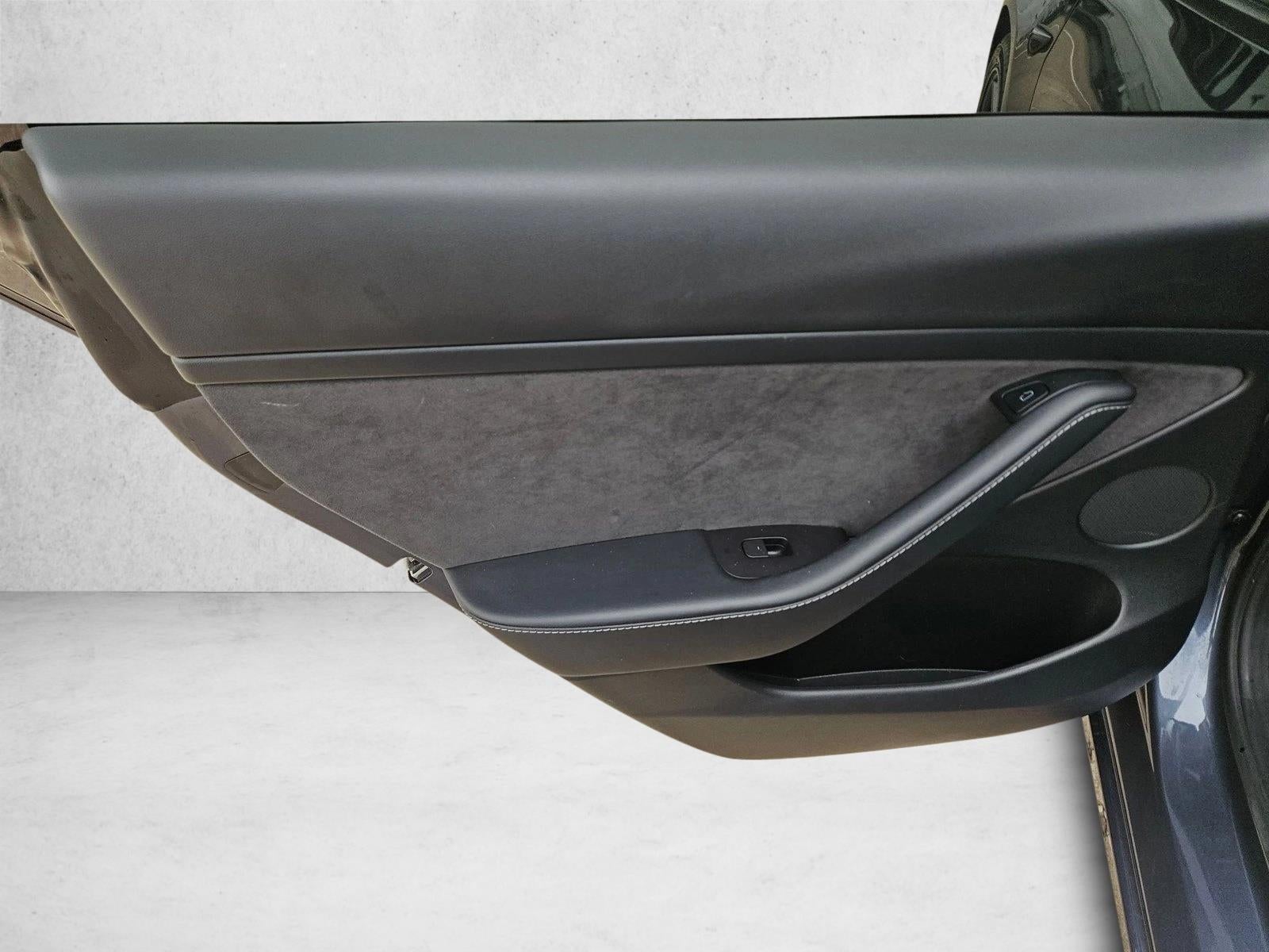 2022 Tesla Model 3 Base