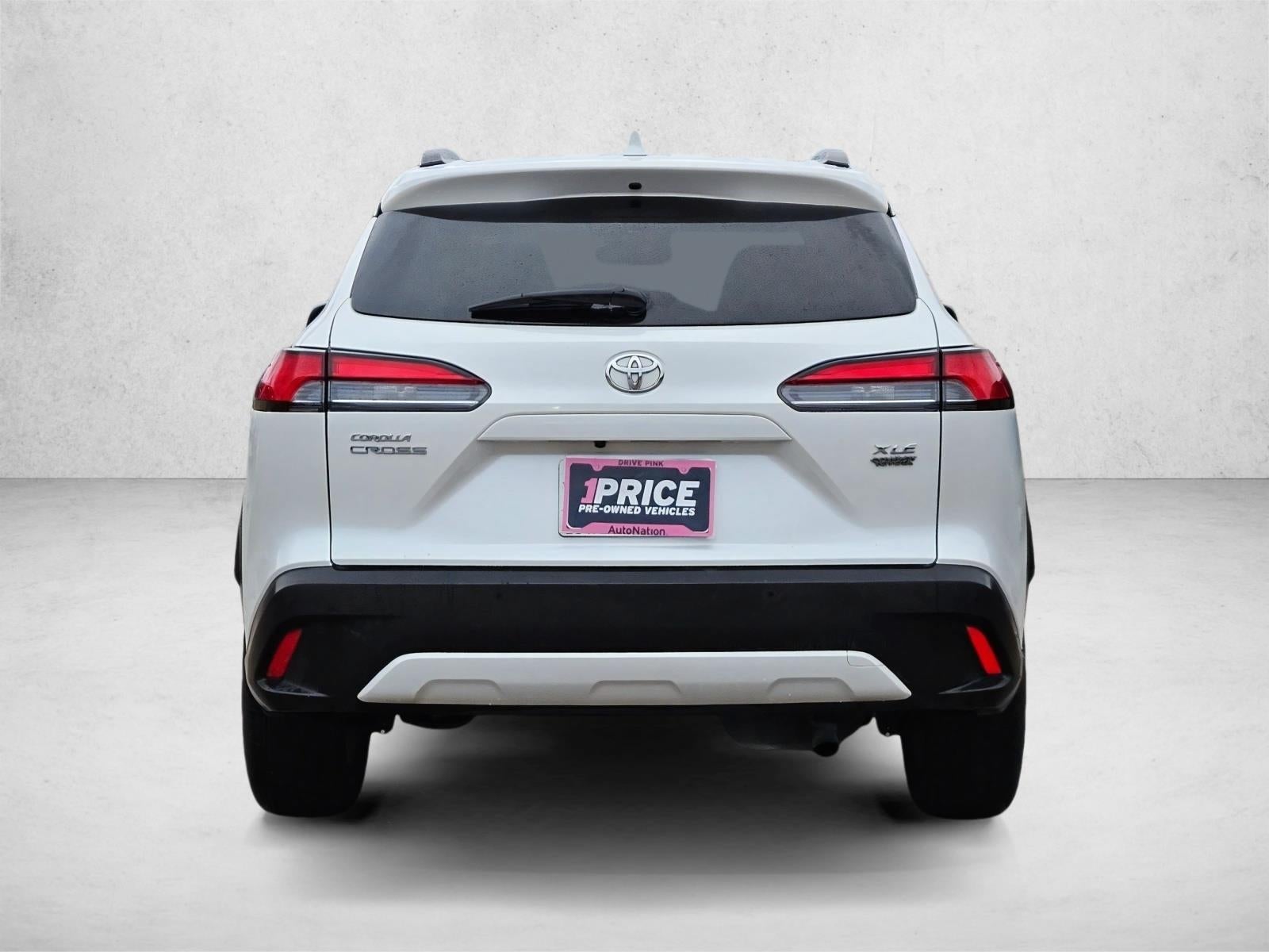 2023 Toyota Corolla Cross XLE