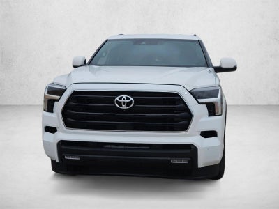 2025 Toyota Sequoia SR5